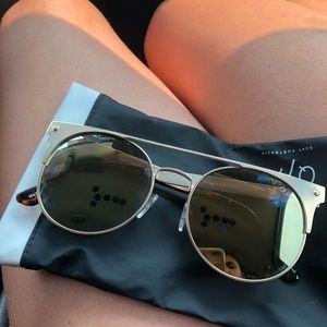 QUAY Desi Sunglasses